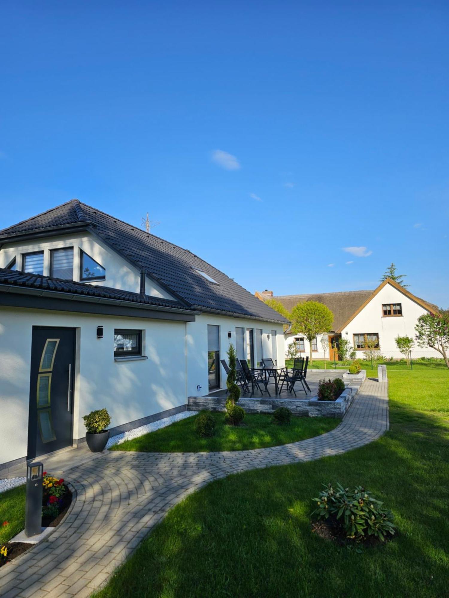Haus Am Bodden Apartment Fuhlendorf  Bagian luar foto